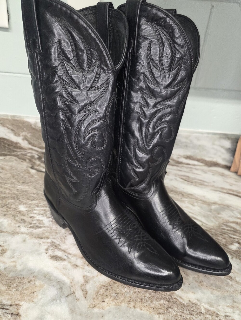 Acme Men's Black Western Cowboy Boots 9 1/2 Extra Wide Mid-calf